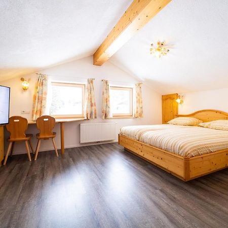 Haus Rosmarie Daire Sankt Anton am Arlberg Dış mekan fotoğraf