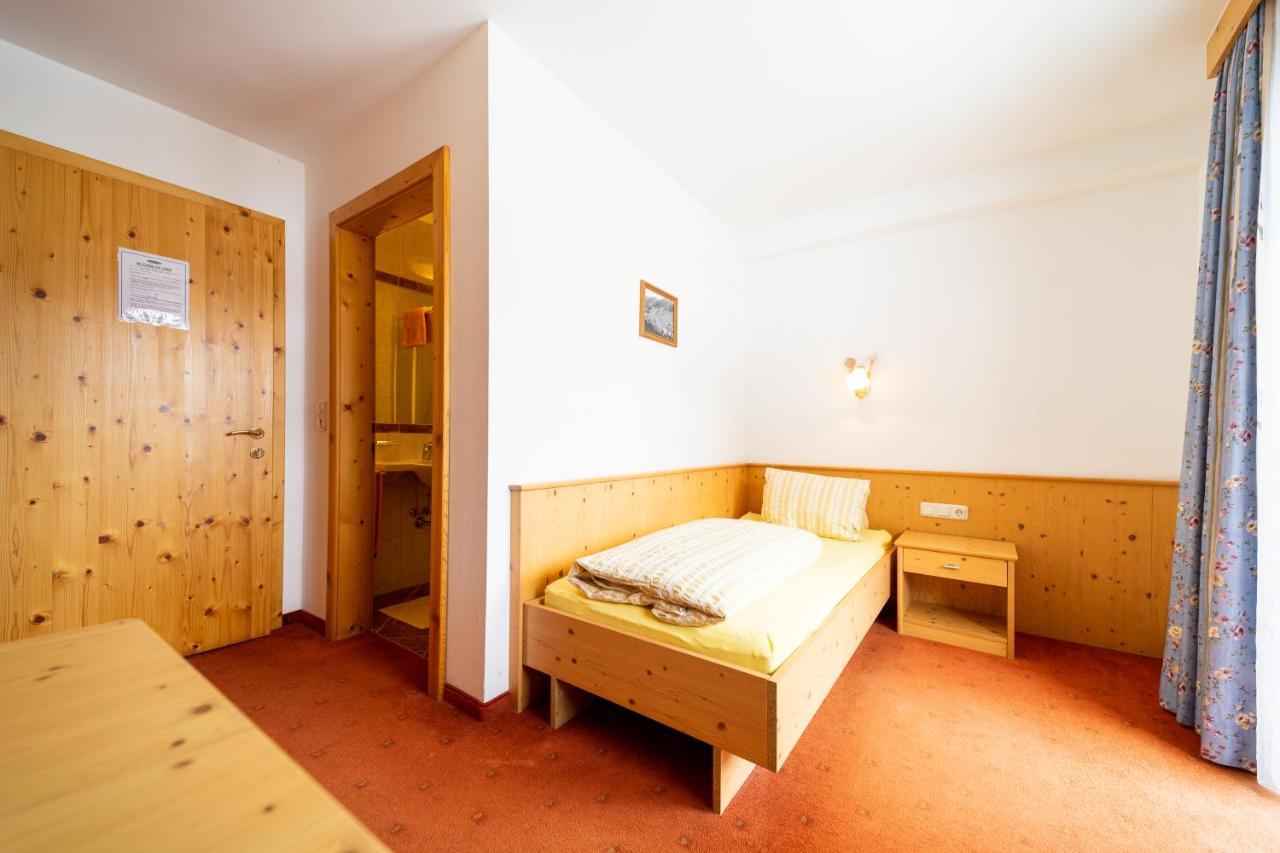Haus Rosmarie Daire Sankt Anton am Arlberg Dış mekan fotoğraf