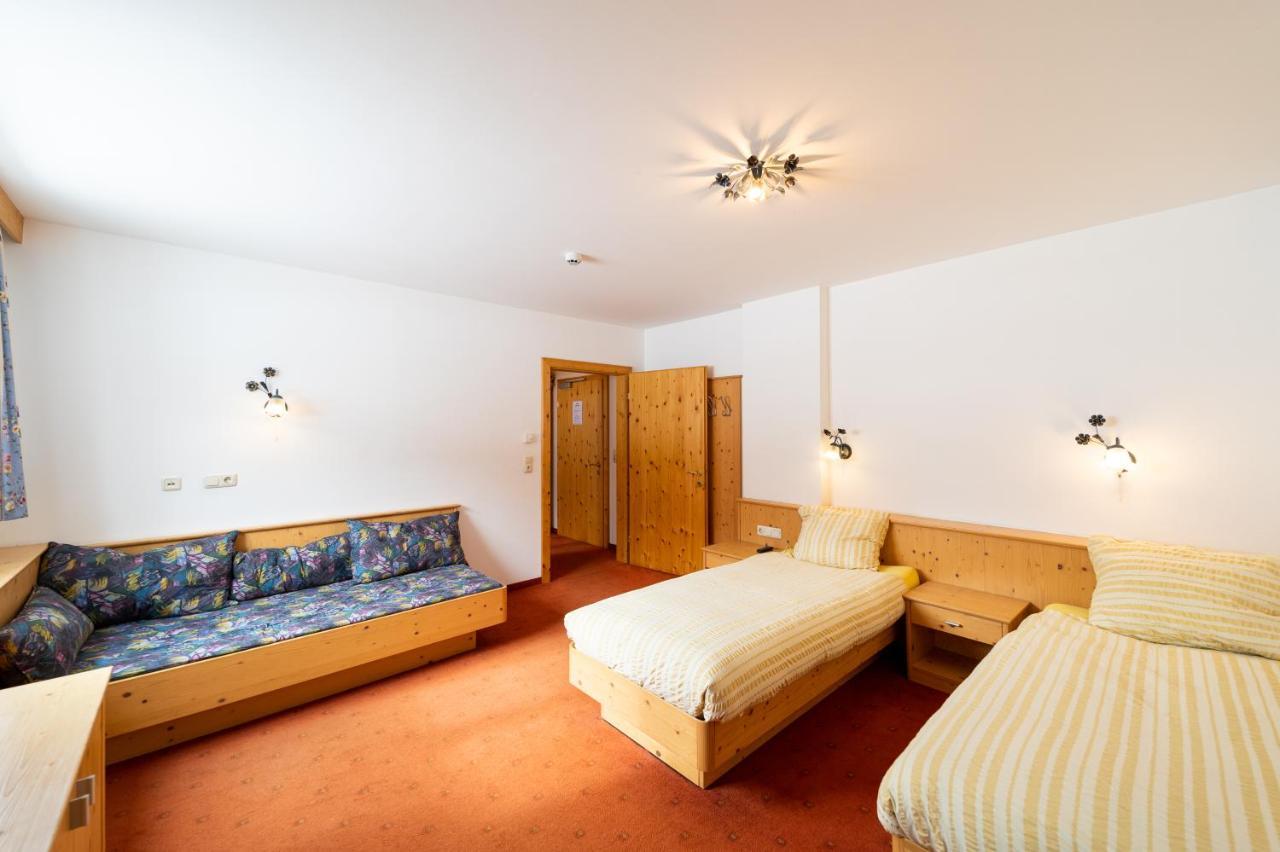 Haus Rosmarie Daire Sankt Anton am Arlberg Dış mekan fotoğraf
