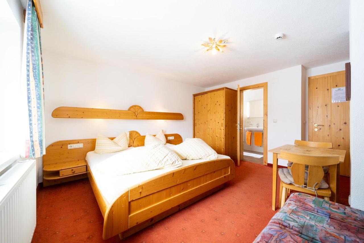 Haus Rosmarie Daire Sankt Anton am Arlberg Dış mekan fotoğraf