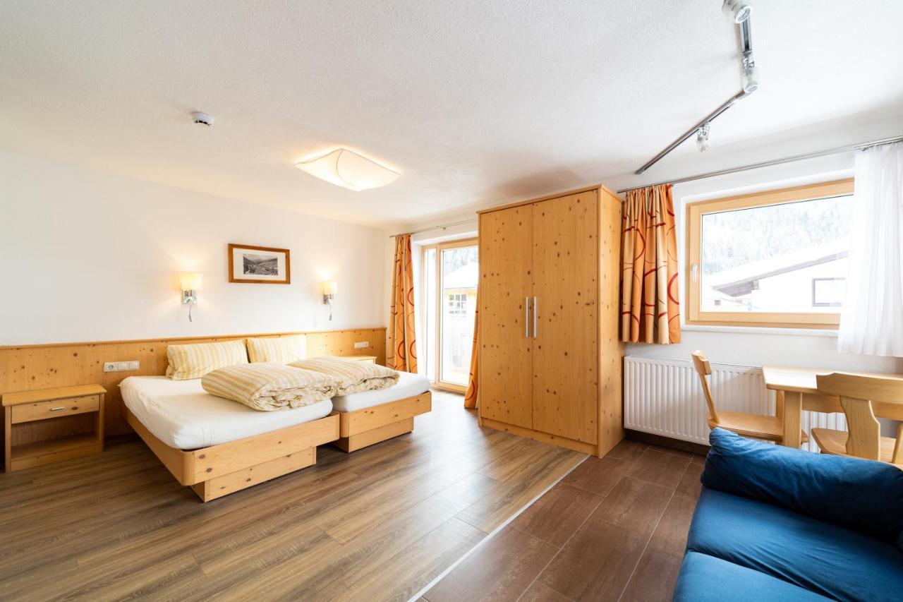 Haus Rosmarie Daire Sankt Anton am Arlberg Dış mekan fotoğraf