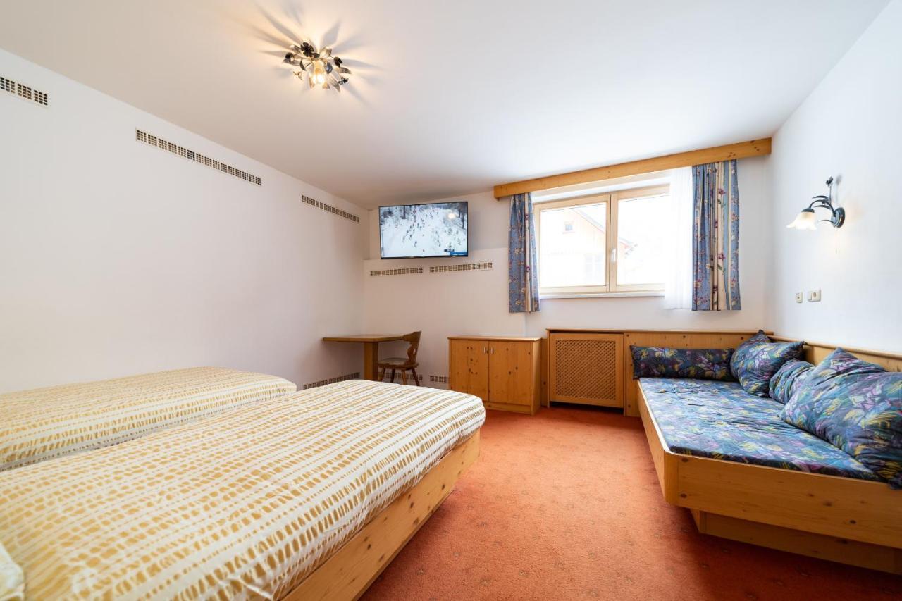 Haus Rosmarie Daire Sankt Anton am Arlberg Dış mekan fotoğraf