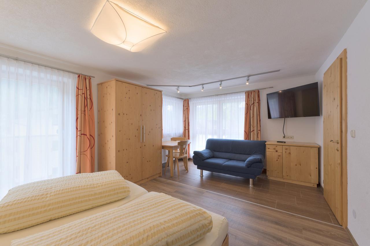 Haus Rosmarie Daire Sankt Anton am Arlberg Dış mekan fotoğraf