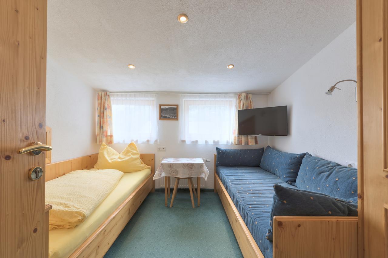 Haus Rosmarie Daire Sankt Anton am Arlberg Dış mekan fotoğraf